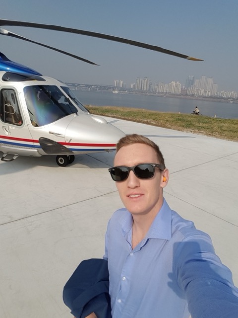 Roderick de Leeuw next to a helicopter in Seoul